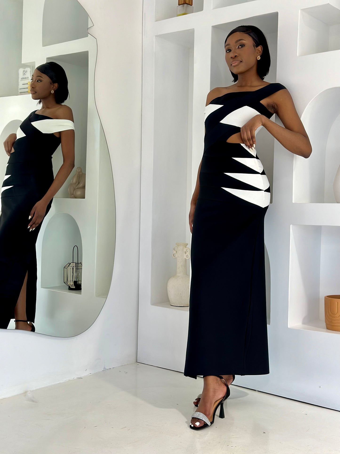 Aloruh black and white off shoulder bandage dress