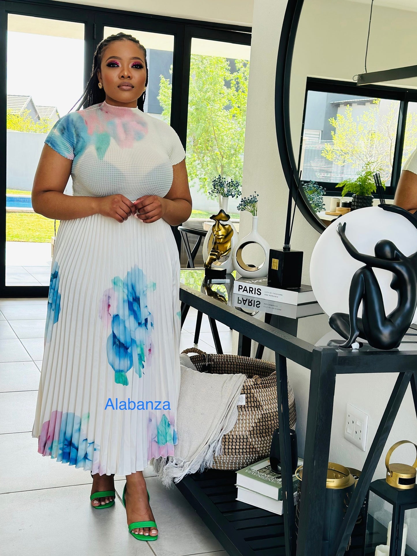 Zawadi Cream Floral Pleat Set (Trio Deal R2000)