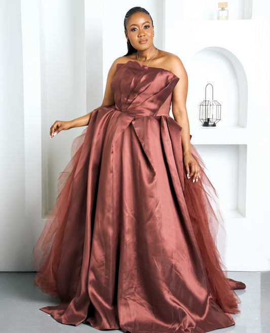 Adelaide Majesty Gown