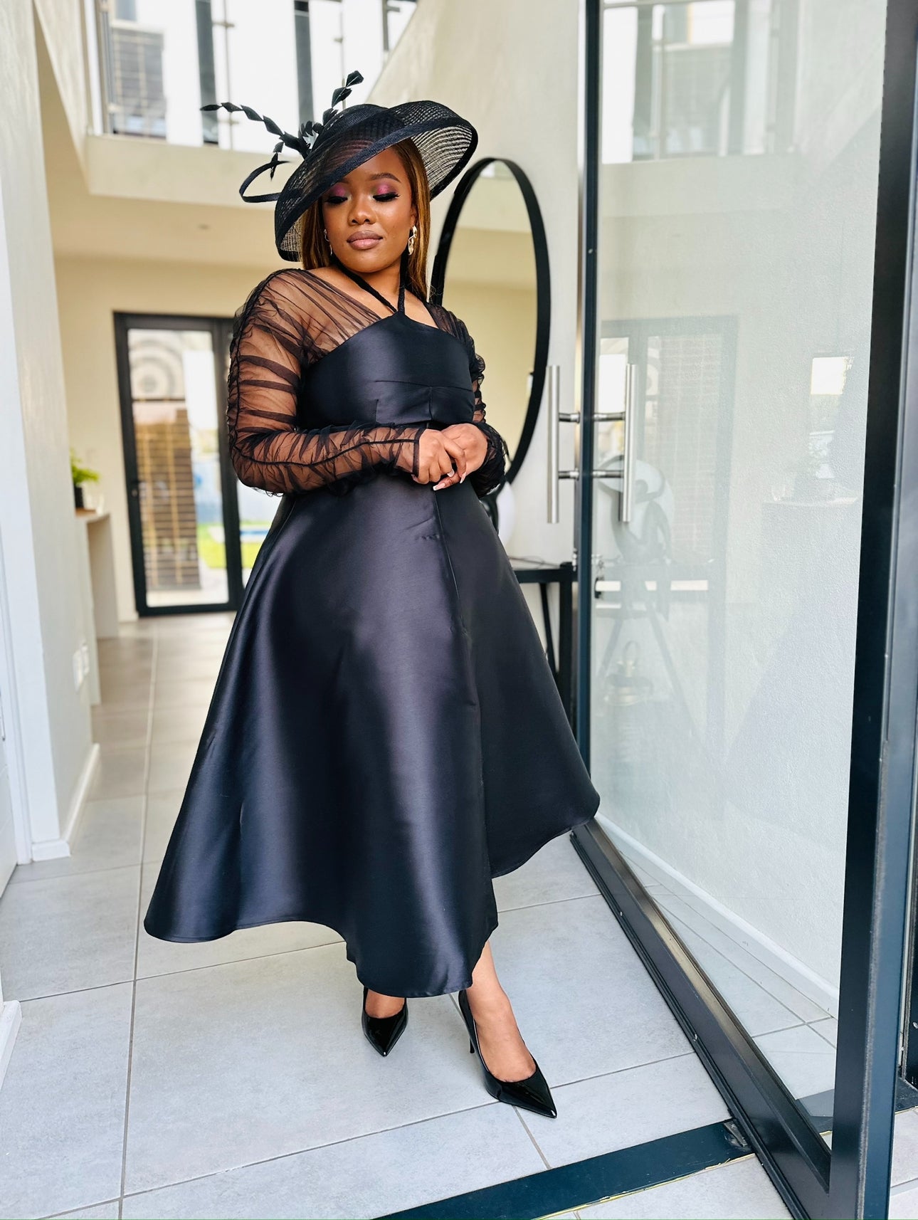 Mona Black Dress Small cut