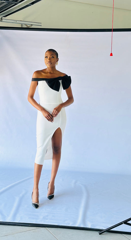 Lulu White and Black Bow Dress Bandage Dress (Trio Deal R2000)